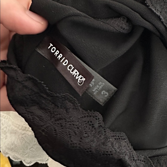 Torrid Bralette Bundle - Picture 3 of 6